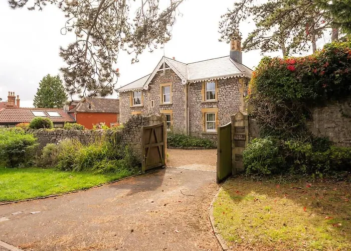 The Mews Flat, Near Clifton Suspension Bridge